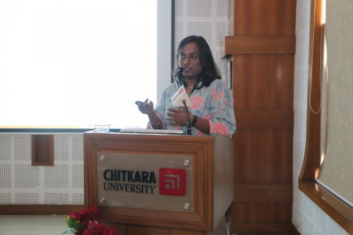 Dr. Sangita Sudhir from AVV during her lecture