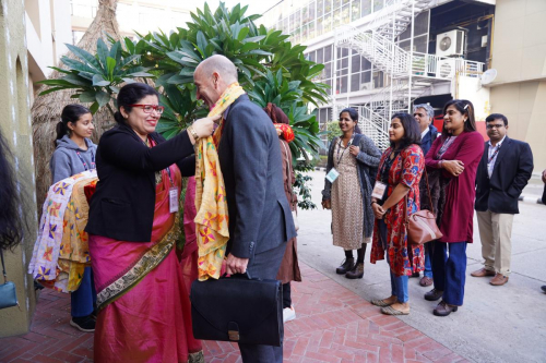 Dr. Sonika Bakshi welcoming the Benoit Sauveroche, First counsellor, Delegation ofthe European Union to India and Bhutan