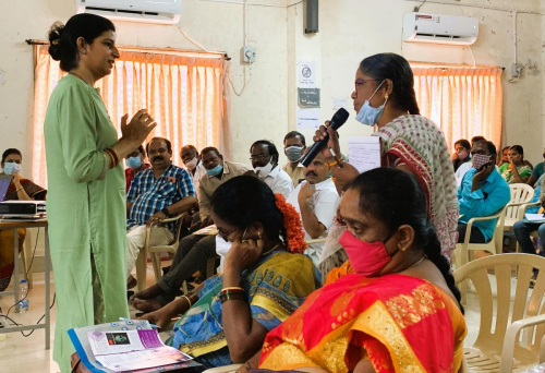 Dr. Kiranjeet Kaur interacting with the participants